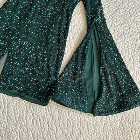 x REVOLVE Mr. Gibson Mini Dress in Hunter Green
Michael Costello - Picture 8 of 9